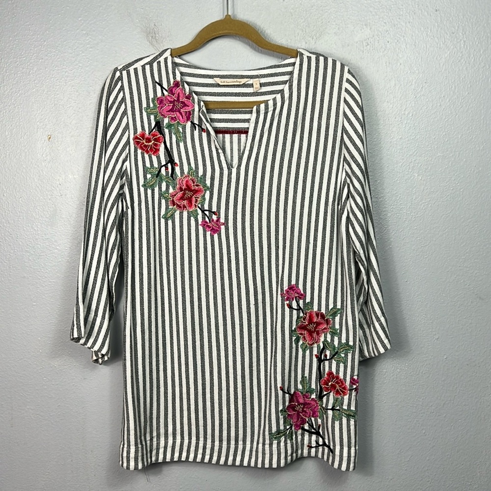 Soft Surroundings Black & White Stripe Floral Embroidered Tunic Top Large - Picture 1 of 9
